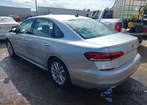 2020 Volkswagen Passat 2.0T S z USA, uszkodzony, nr VIN 1VWAA7A31LC012872